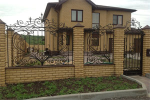 Эксклюзивные кованые заборы